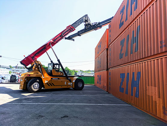 Контейнерная ЖД площадка