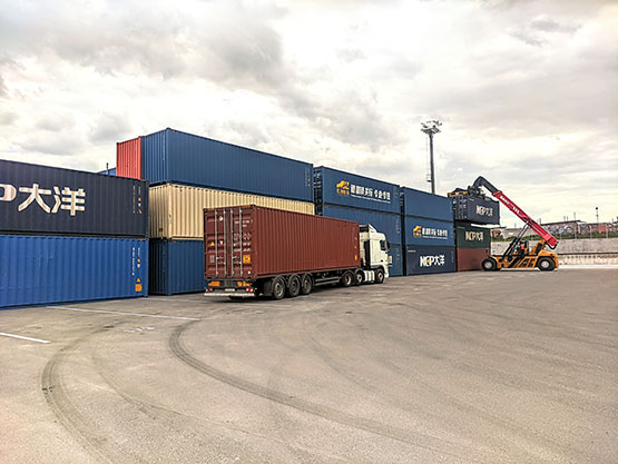 Контейнерная ЖД площадка